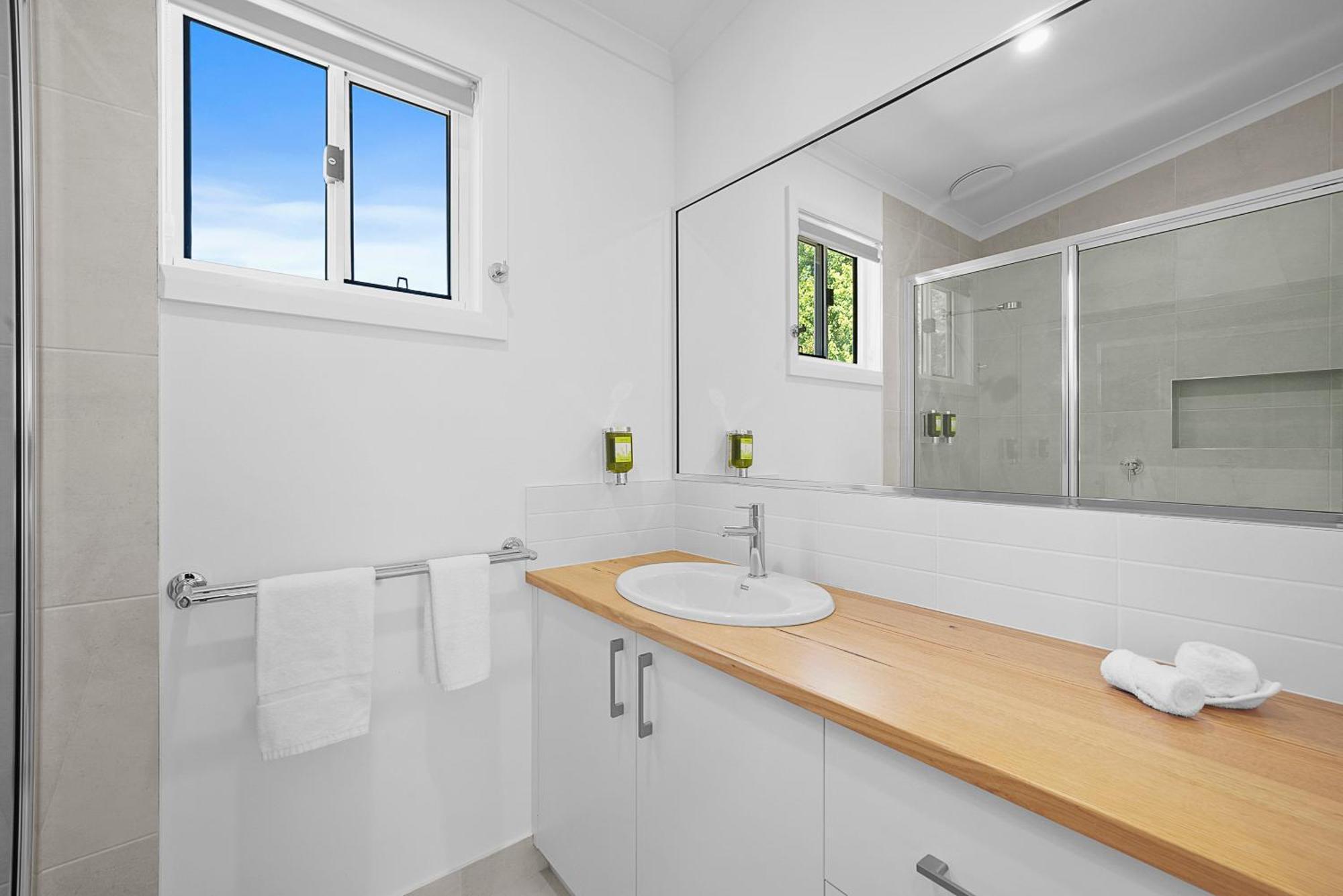 Myrtleford Holiday Park Bagian luar foto