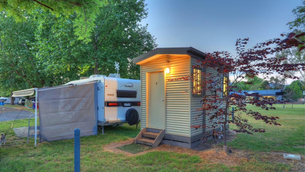Myrtleford Holiday Park Bagian luar foto
